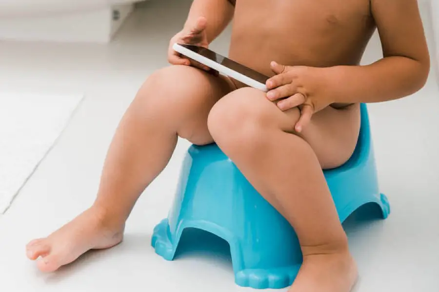 Why are Toddlers Afraid to Poop on the Potty